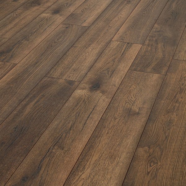 Robusto Villa 12mm Laminate Flooring by Kronotex